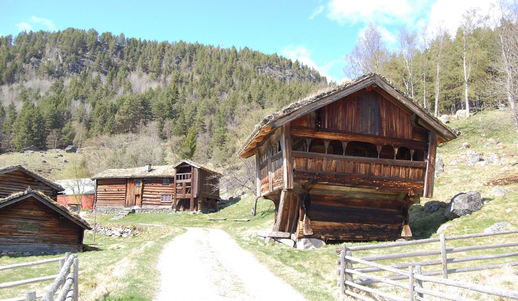 Gården Rygnestad i Valle kommune i Aust-Agder. Foto: Kulturminnefondet.