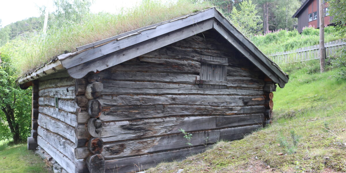 Firmaet Stokk og stein i Lom har godt rykte på seg når det gjeld renovering av gamle hus.