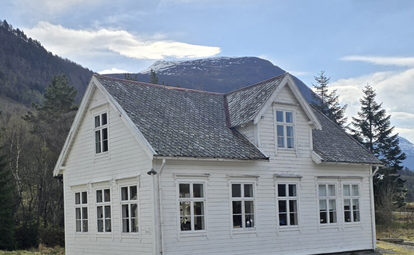 Snart drypper det ikke lenger i museet i Tresfjord